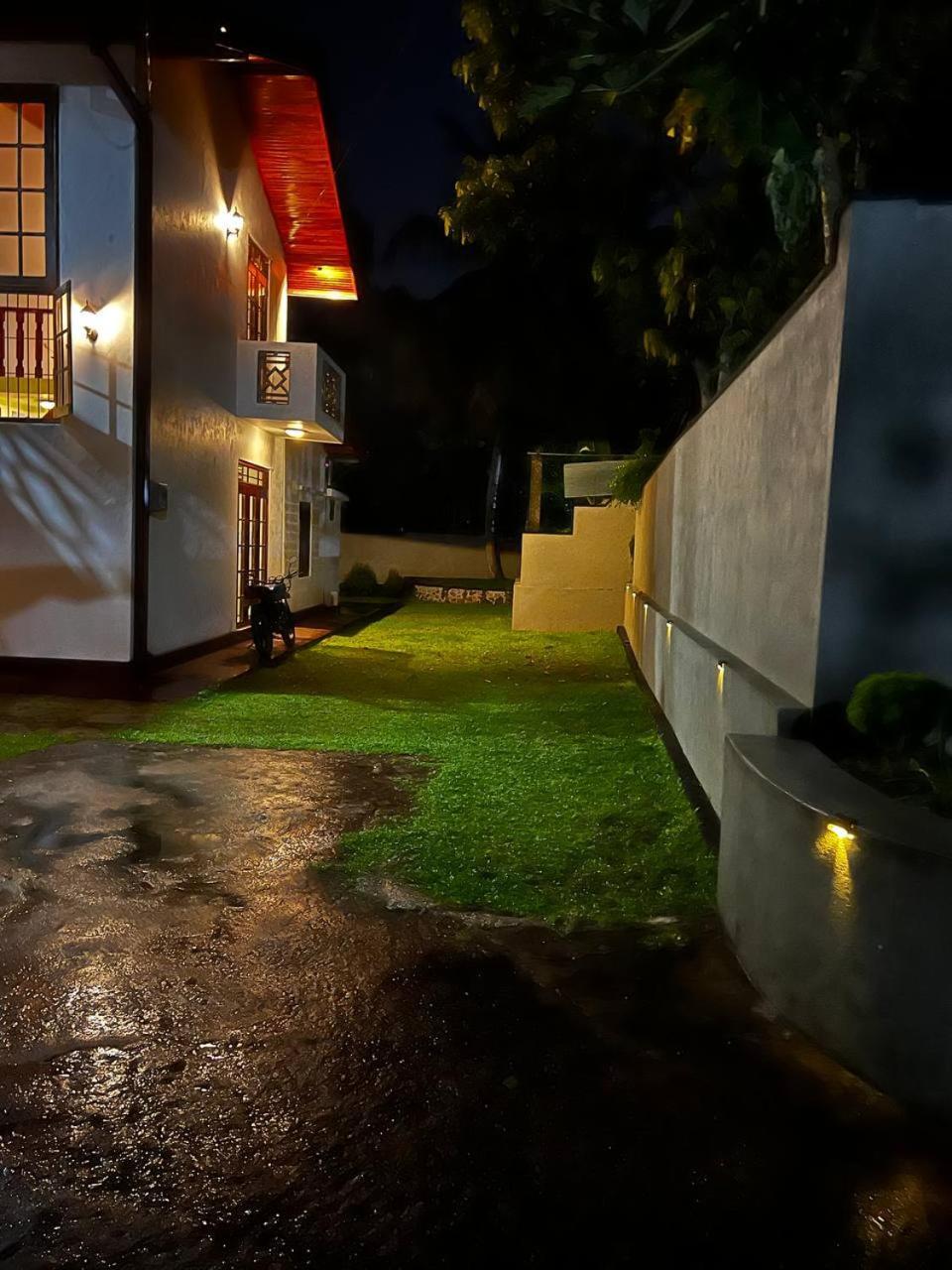 Urban Galle Villa Luaran gambar